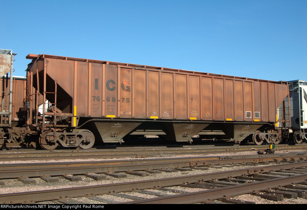 ICG 766875, PS 3-bay covered hopper car at the CN-IC Yard 